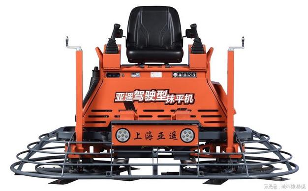 产品覆盖锂电与燃油两大系列,其中驾驶型抹平机是双盘抹光机厂家产品